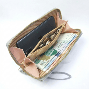 Stylish 1 Zip Ladies Hand Wallet for Women
